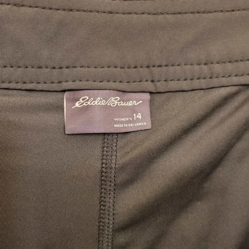 Eddie Bauer Adventurer Skort - Picture 3 of 7